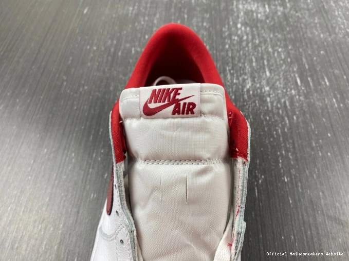 Official Maikesneakers Red Retro 1 Varsity Jordan White Low 705329-101 0729